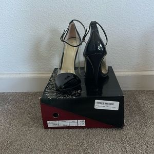 Liliana pointy toe heels